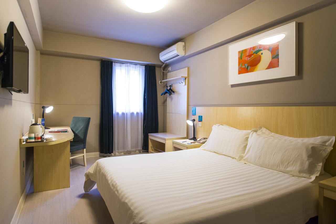 Jinjiang Inn Xianning Yinquan Avenue Hot Spring Hotel Екстер'єр фото